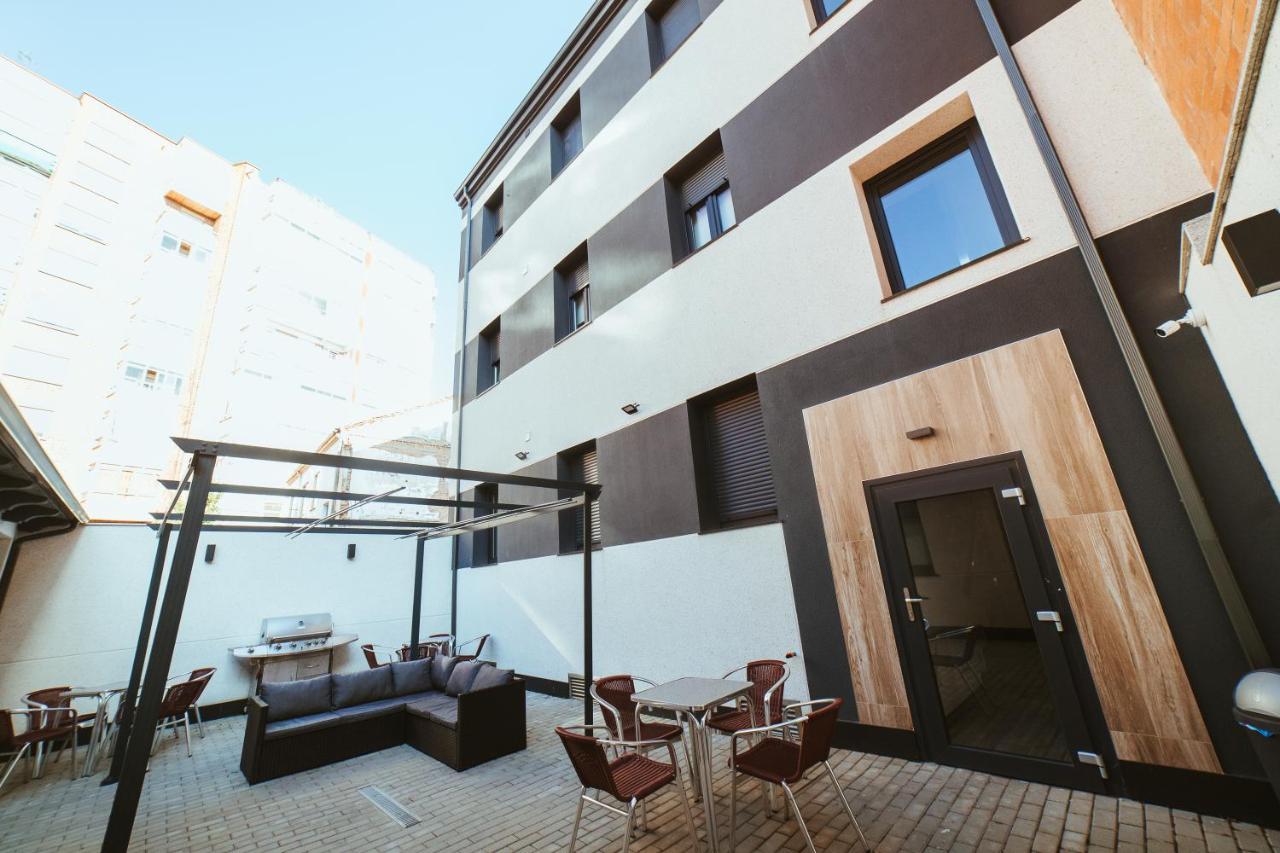 Apartamentos Mk77 Leon - Palomera Экстерьер фото